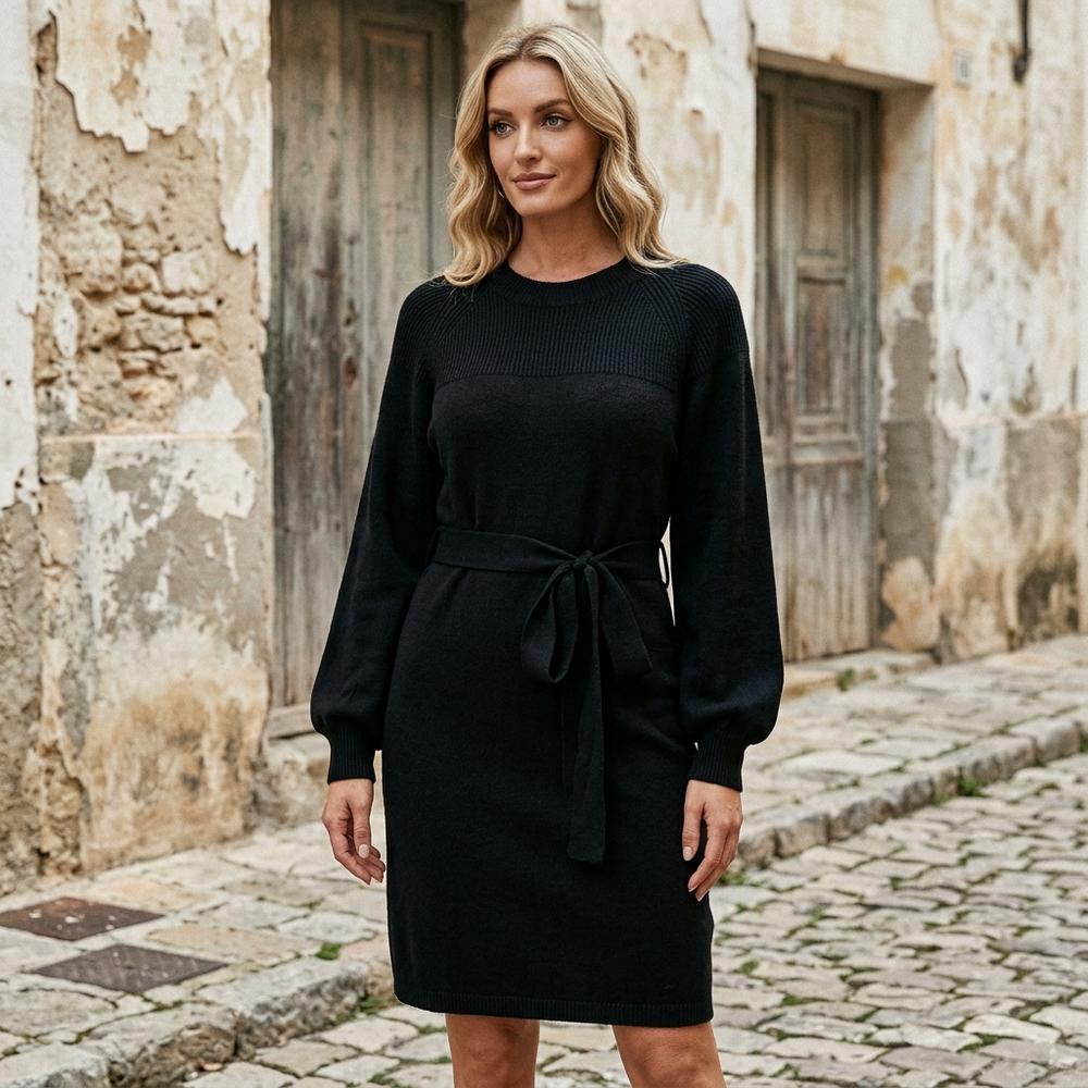 Heidi Outlet - Lasel | Tailliertes Gestricktes Kleid
